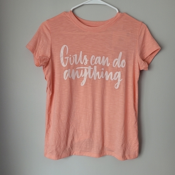 NWT Members Mark Girls Can Do Anything Tee. - Picture 1 of 4